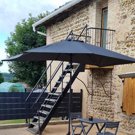 L'Hirondelle Bed and Breakfast Le Grand-Serre Exteriör bild