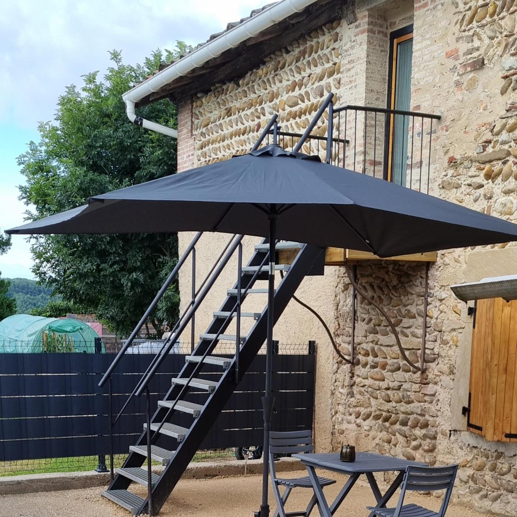 L'Hirondelle Bed and Breakfast Le Grand-Serre Exteriör bild